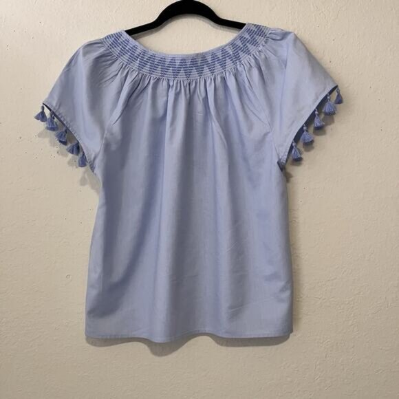 Vineyard Vines‎ Women’s Baby Blue Tasseled Sleeve Blouse Top Size XS - Picture 2 of 5
